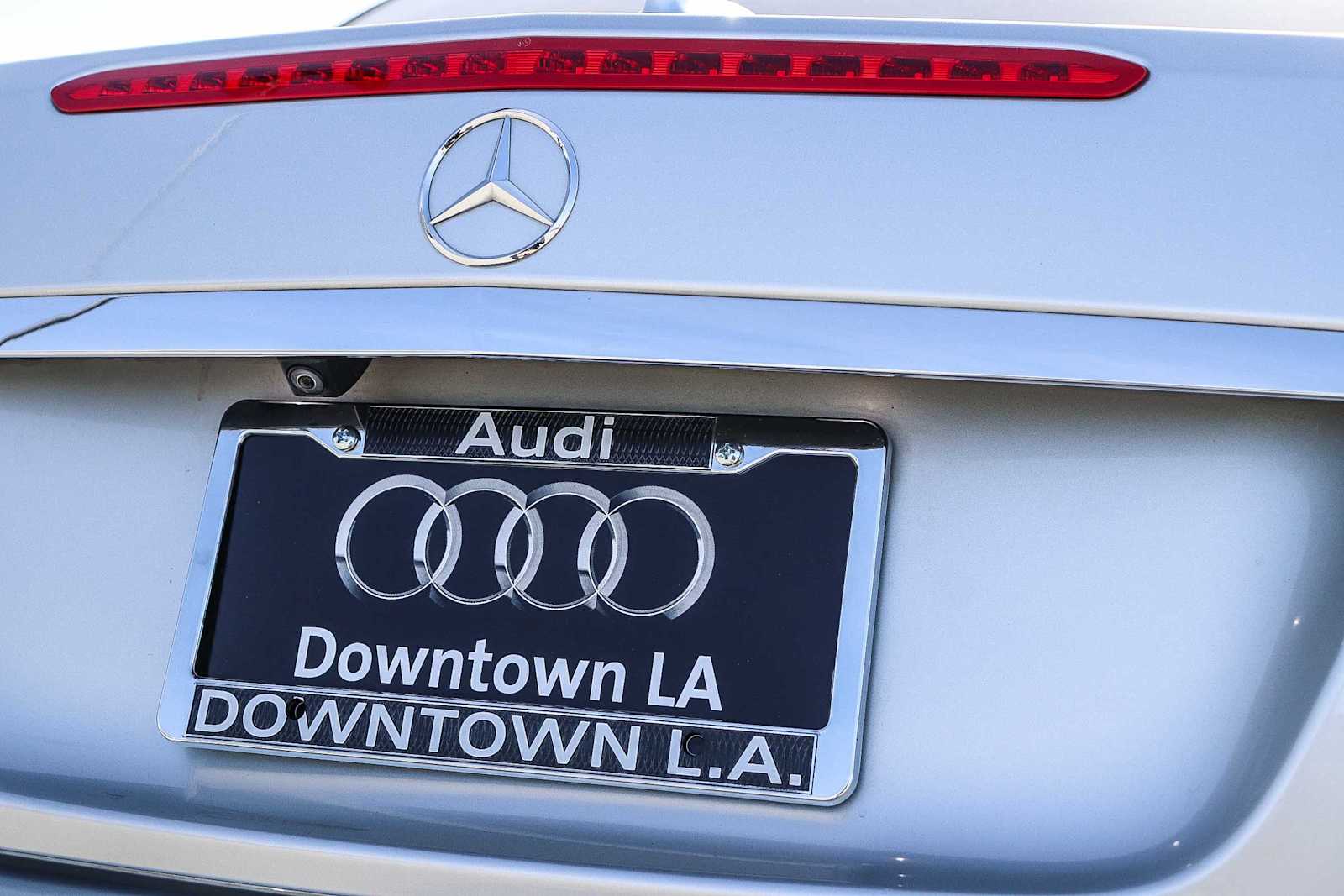 Thumbnail: 2016 Mercedes-Benz E-Class - 17