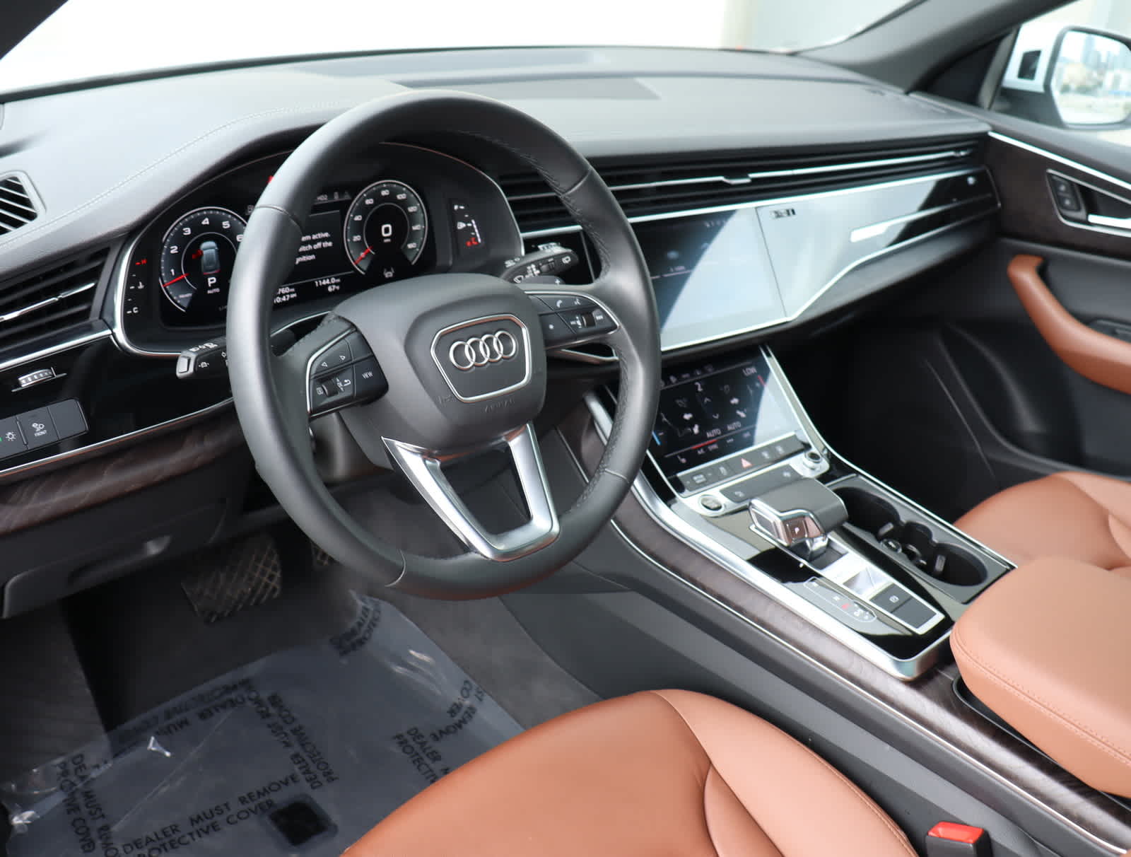 Thumbnail: 2023 Audi Q8 - 15