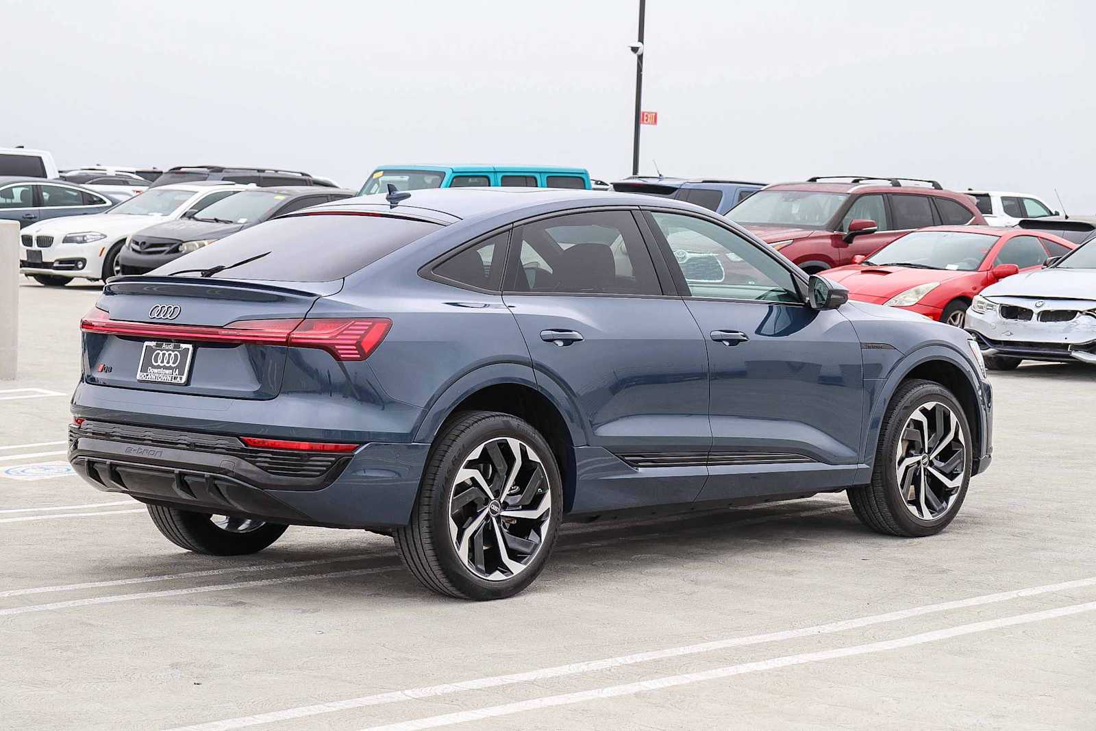 Thumbnail: 2024 Audi Q8 e-tron - 4