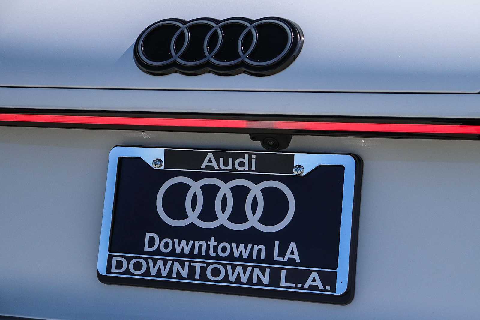 Thumbnail: 2026 Audi Q3 - 11