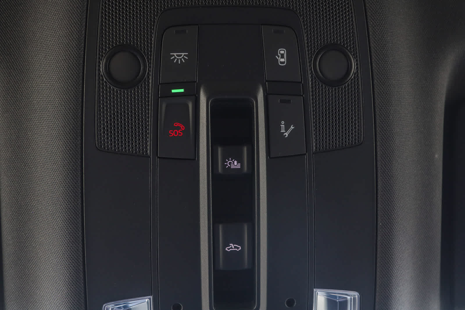 Thumbnail: 2025 Audi Q3 - 42