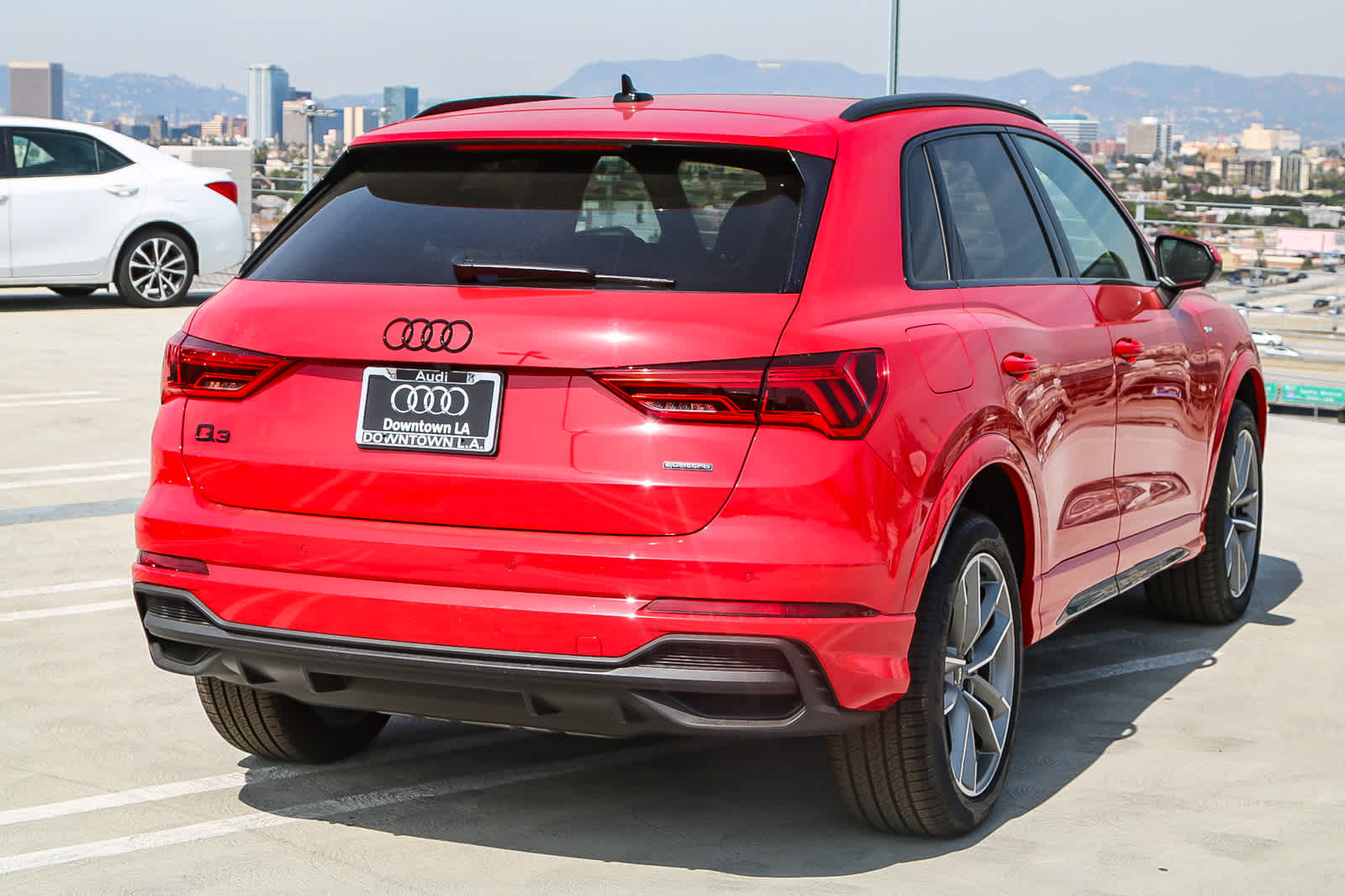 Thumbnail: 2025 Audi Q3 - 6