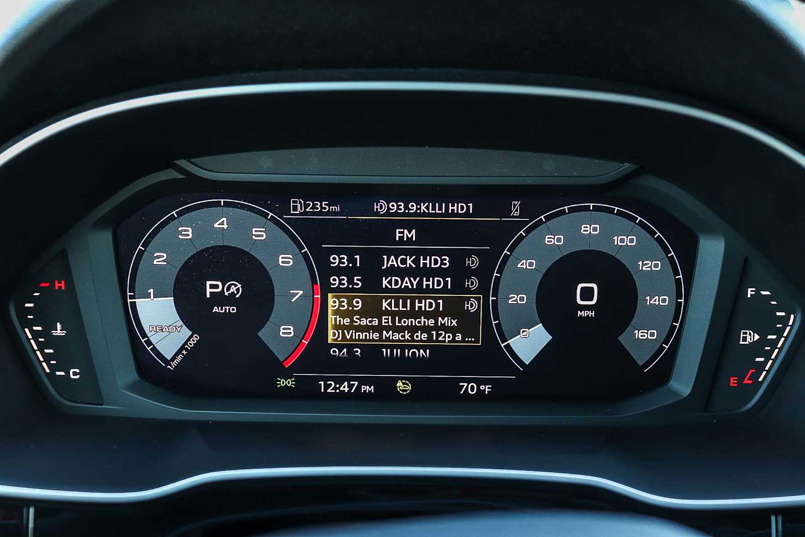 Thumbnail: 2022 Audi Q3 - 34