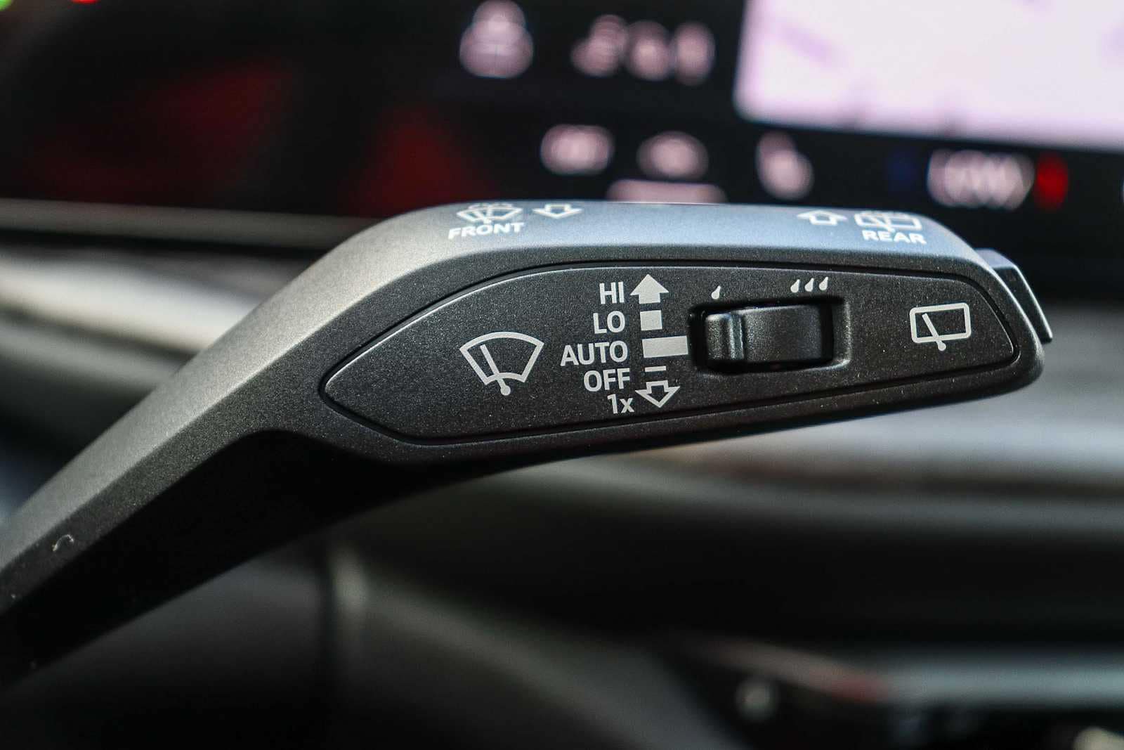 Thumbnail: 2025 Audi Q5 - 31