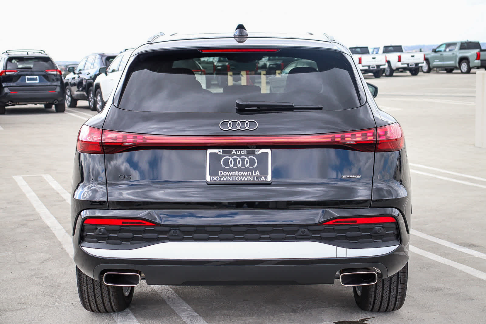 Thumbnail: 2025 Audi Q5 - 8