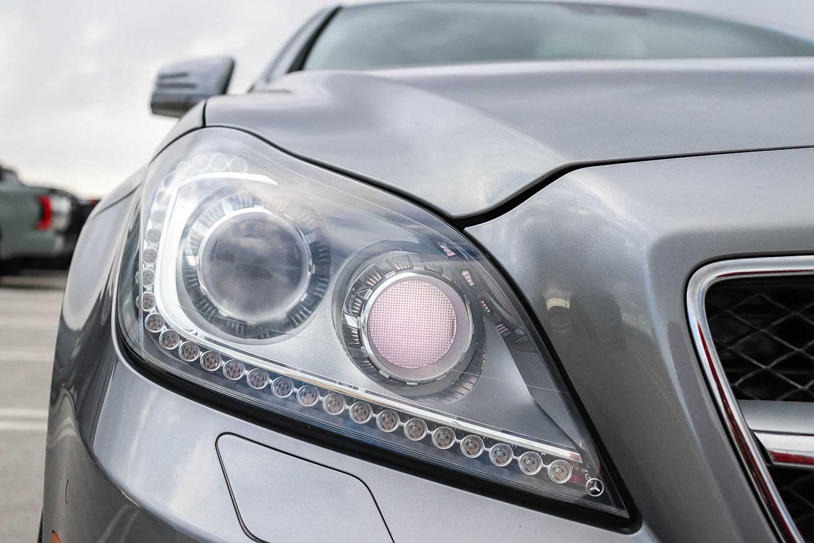 Thumbnail: 2013 Mercedes-Benz CLS - 9