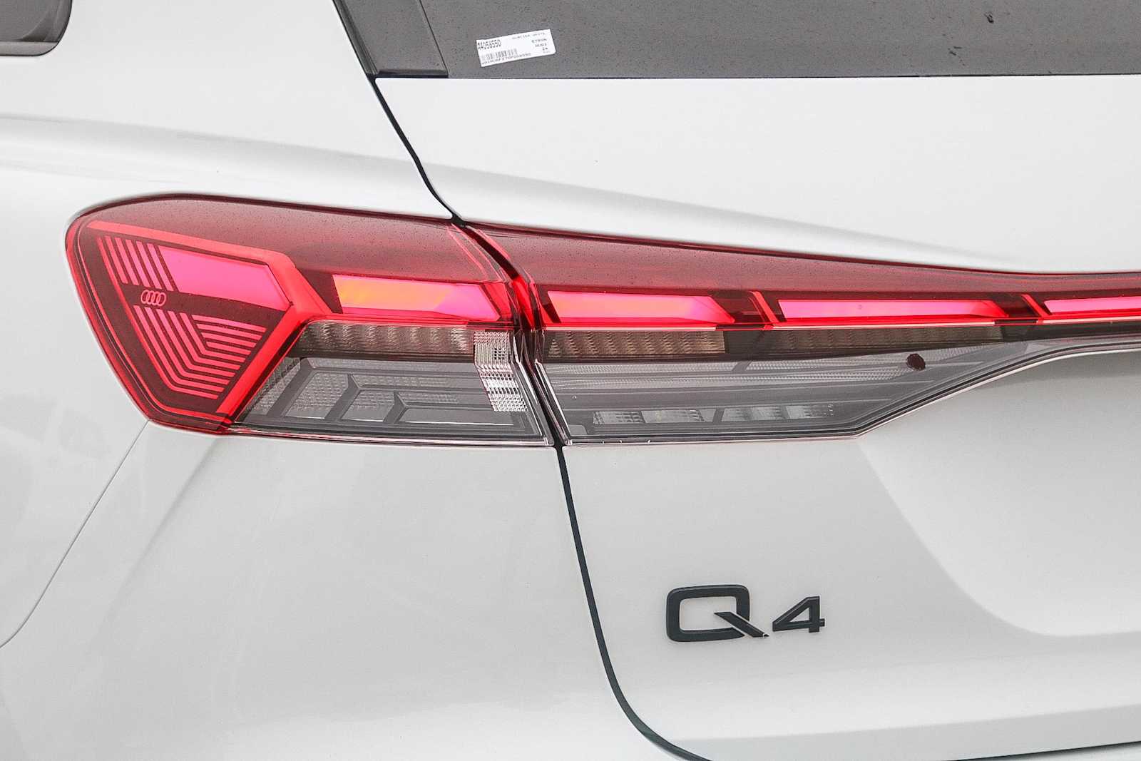 2024 Audi Q4 e-tron Prestige 9