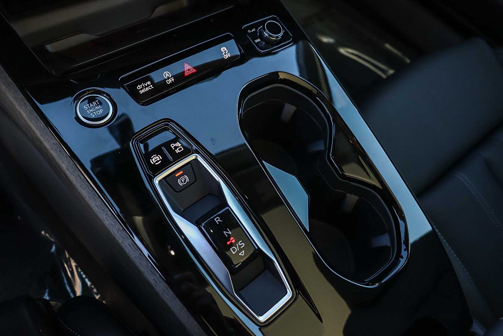 Thumbnail: 2025 Audi A5 - 24