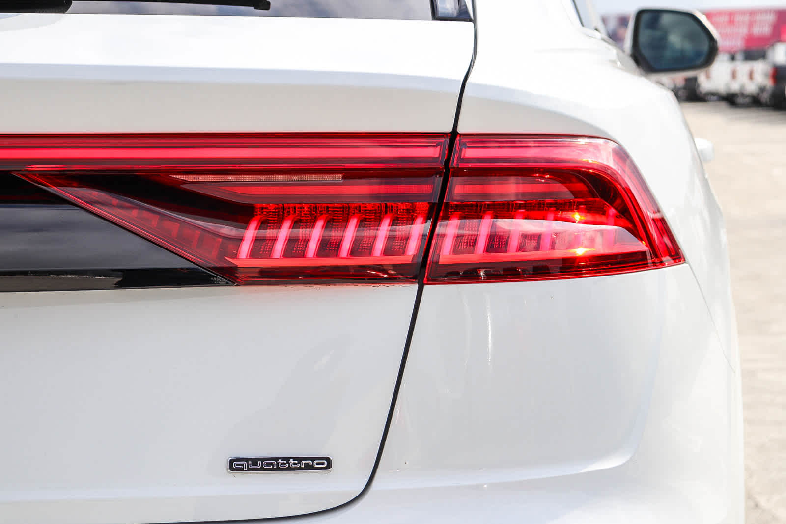 Thumbnail: 2023 Audi Q8 - 20