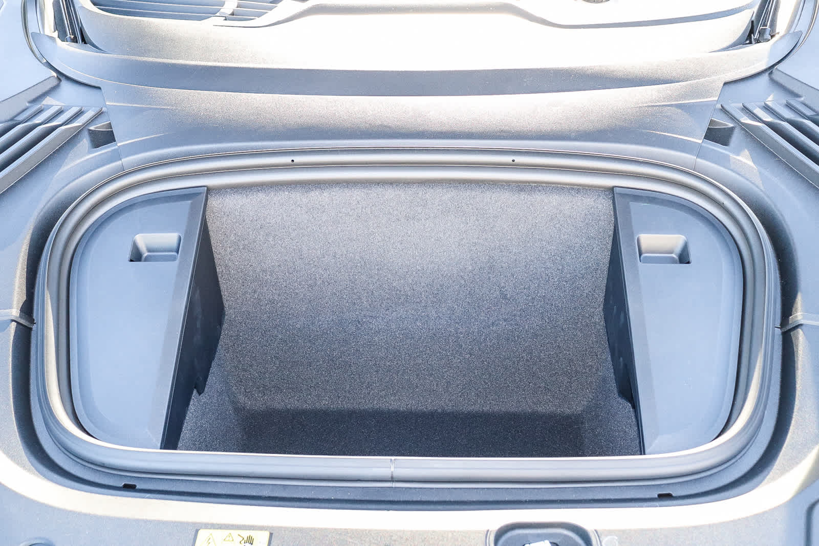 Thumbnail: 2026 Audi e-tron GT - 42