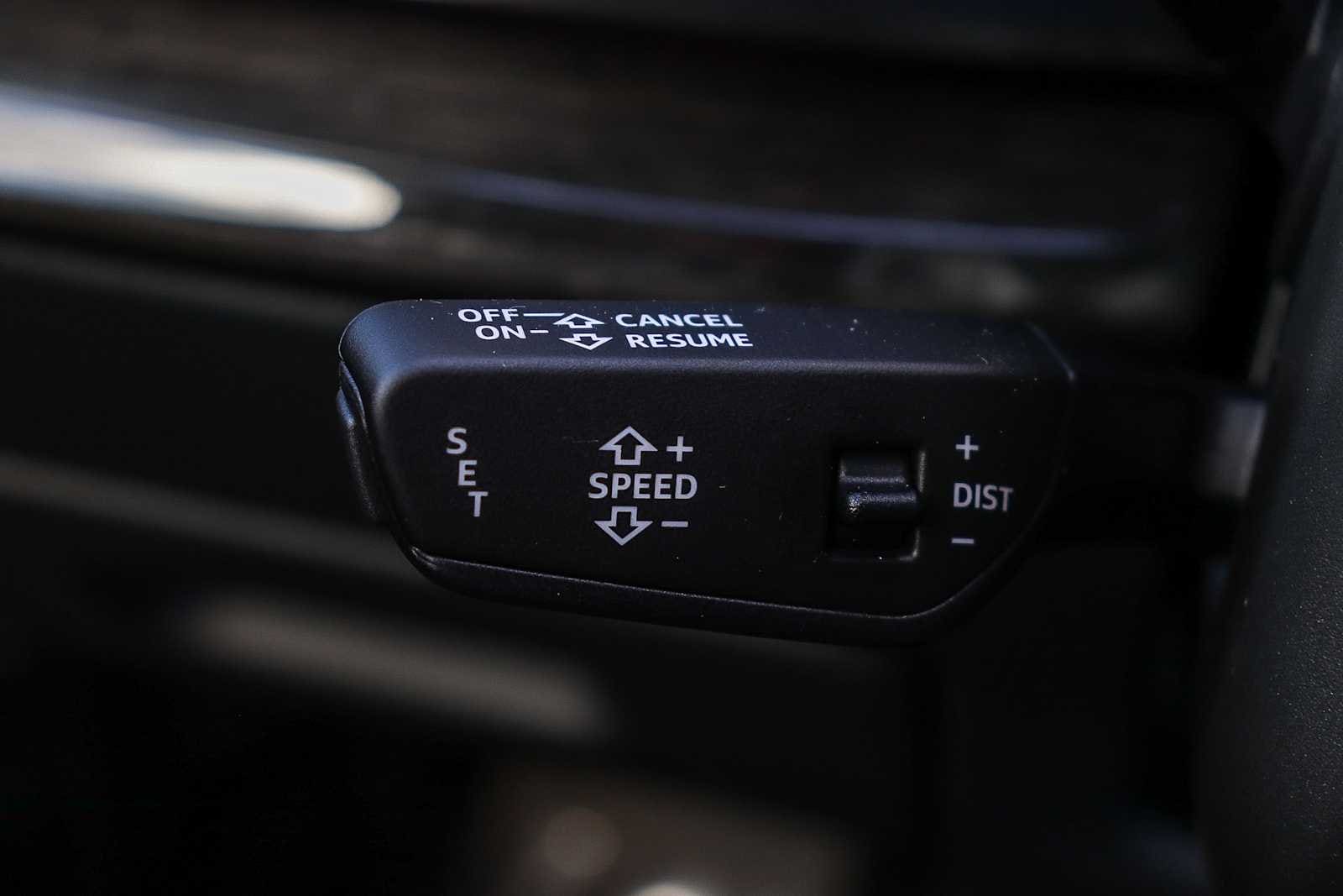 Thumbnail: 2026 Audi Q7 - 32