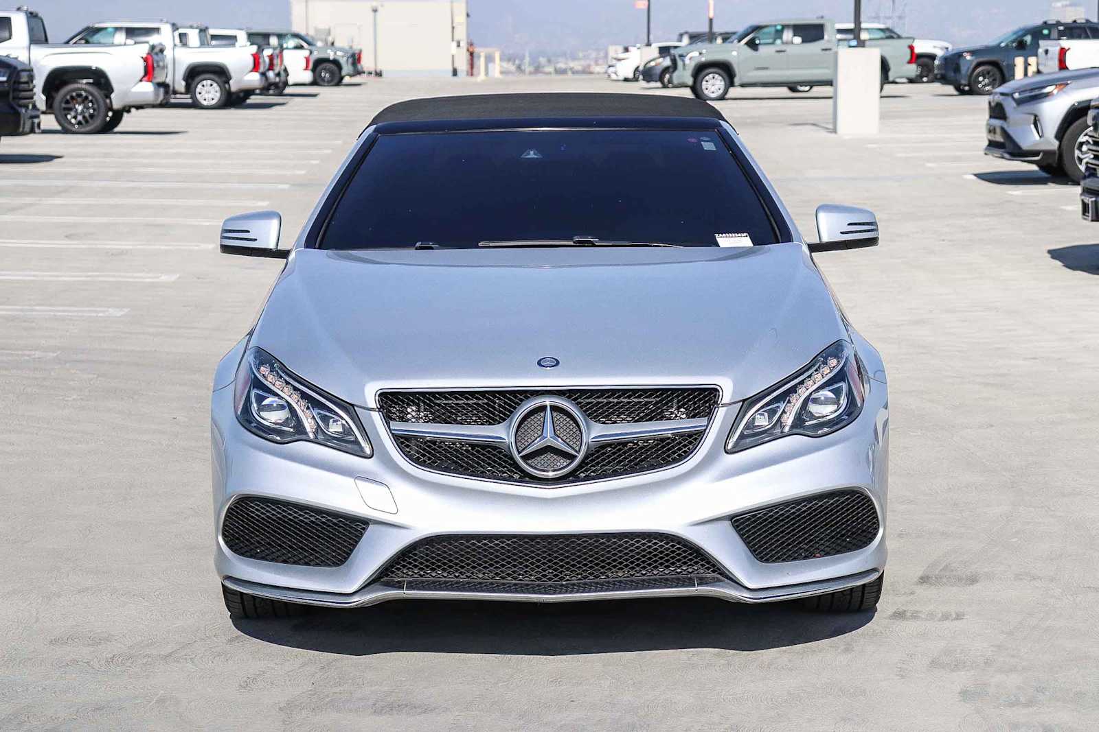 Thumbnail: 2016 Mercedes-Benz E-Class - 2