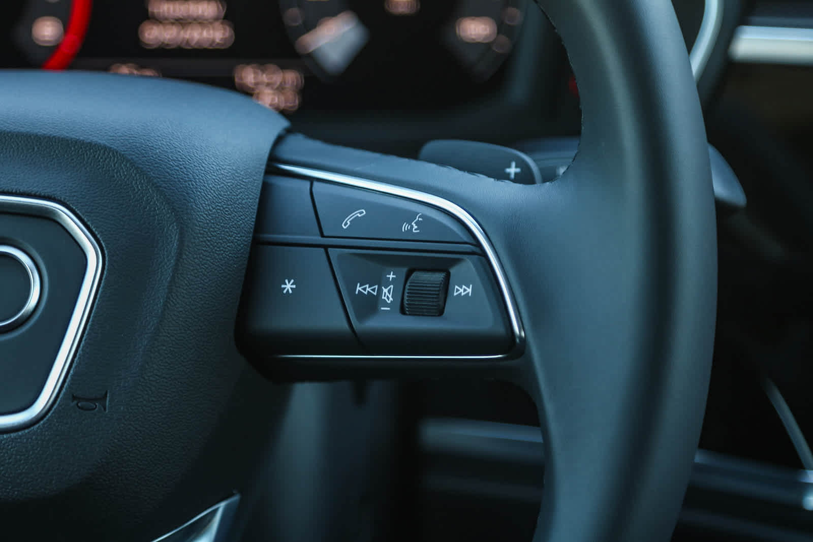 Thumbnail: 2025 Audi Q3 - 22