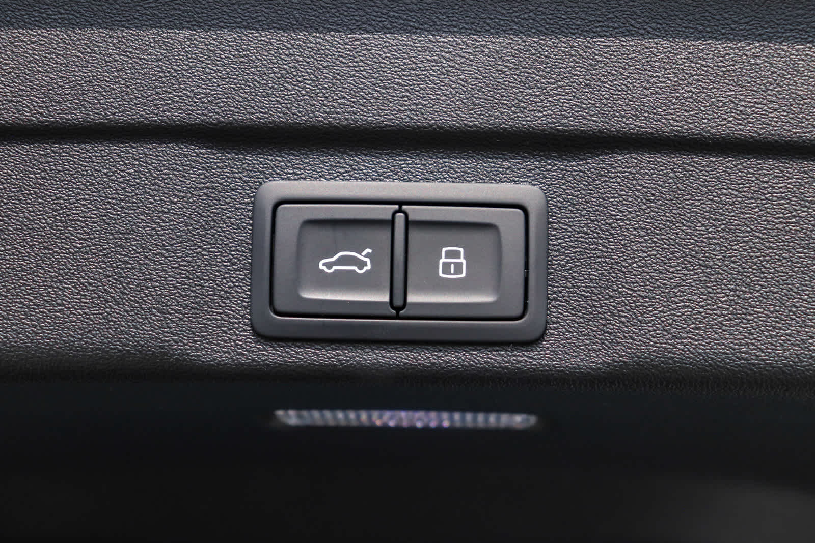 Thumbnail: 2025 Audi A5 - 37