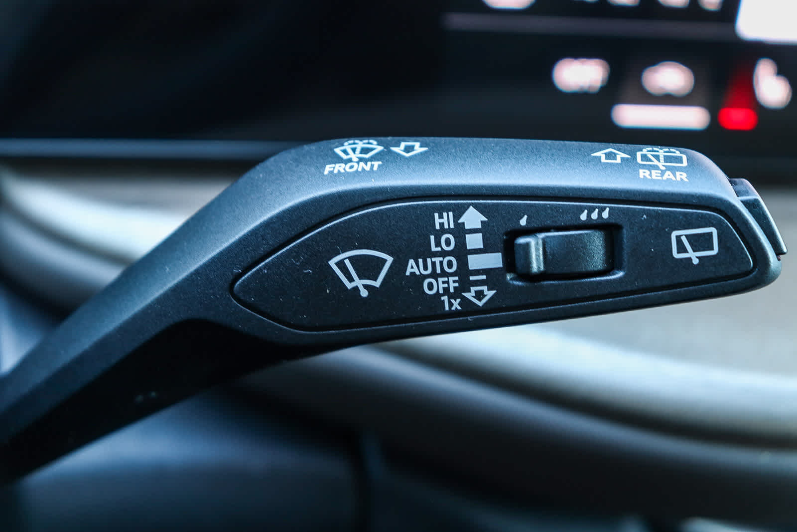 Thumbnail: 2025 Audi Q5 - 30