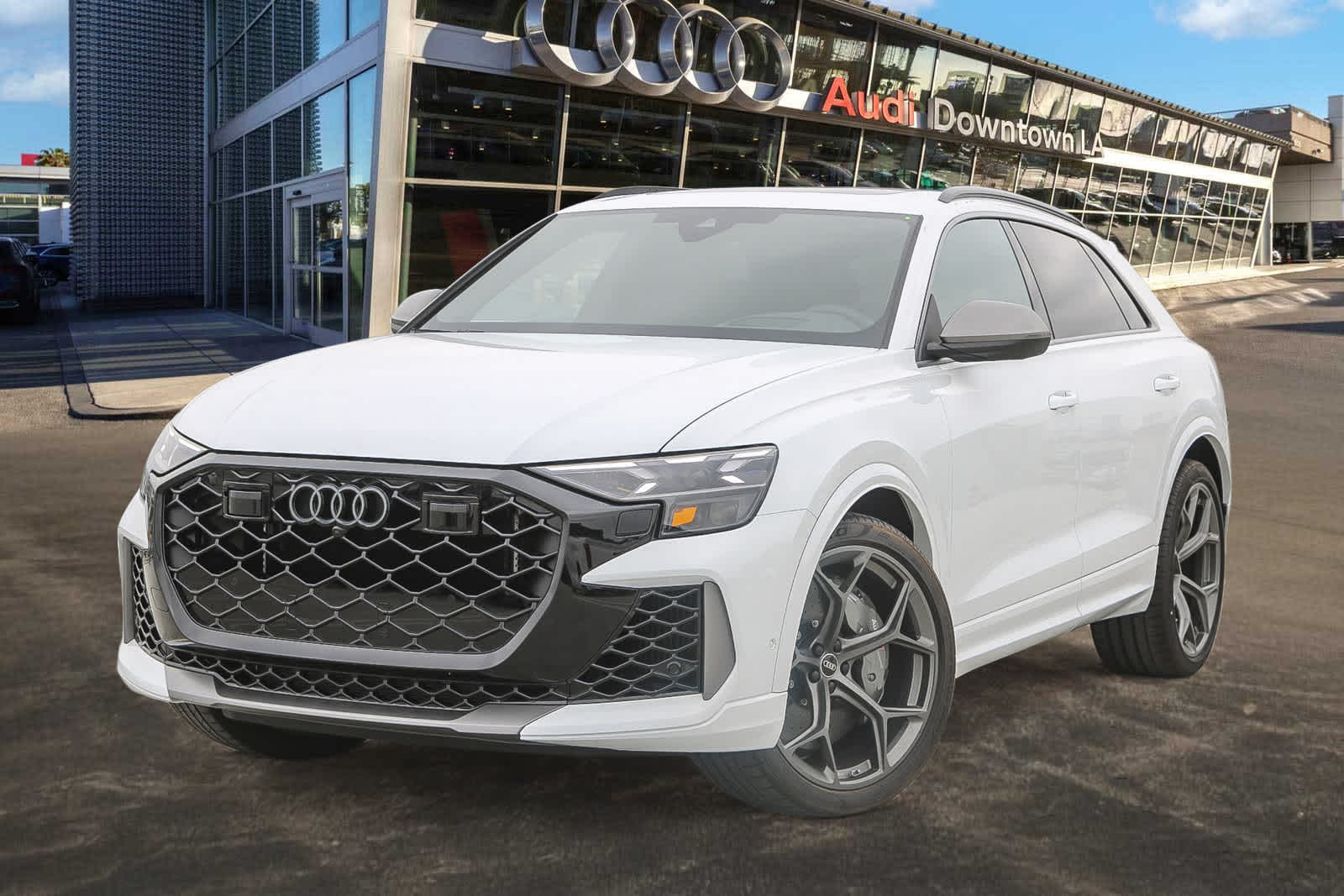 2025 Audi RS Q8 4.0T -
                  Los Angeles, CA