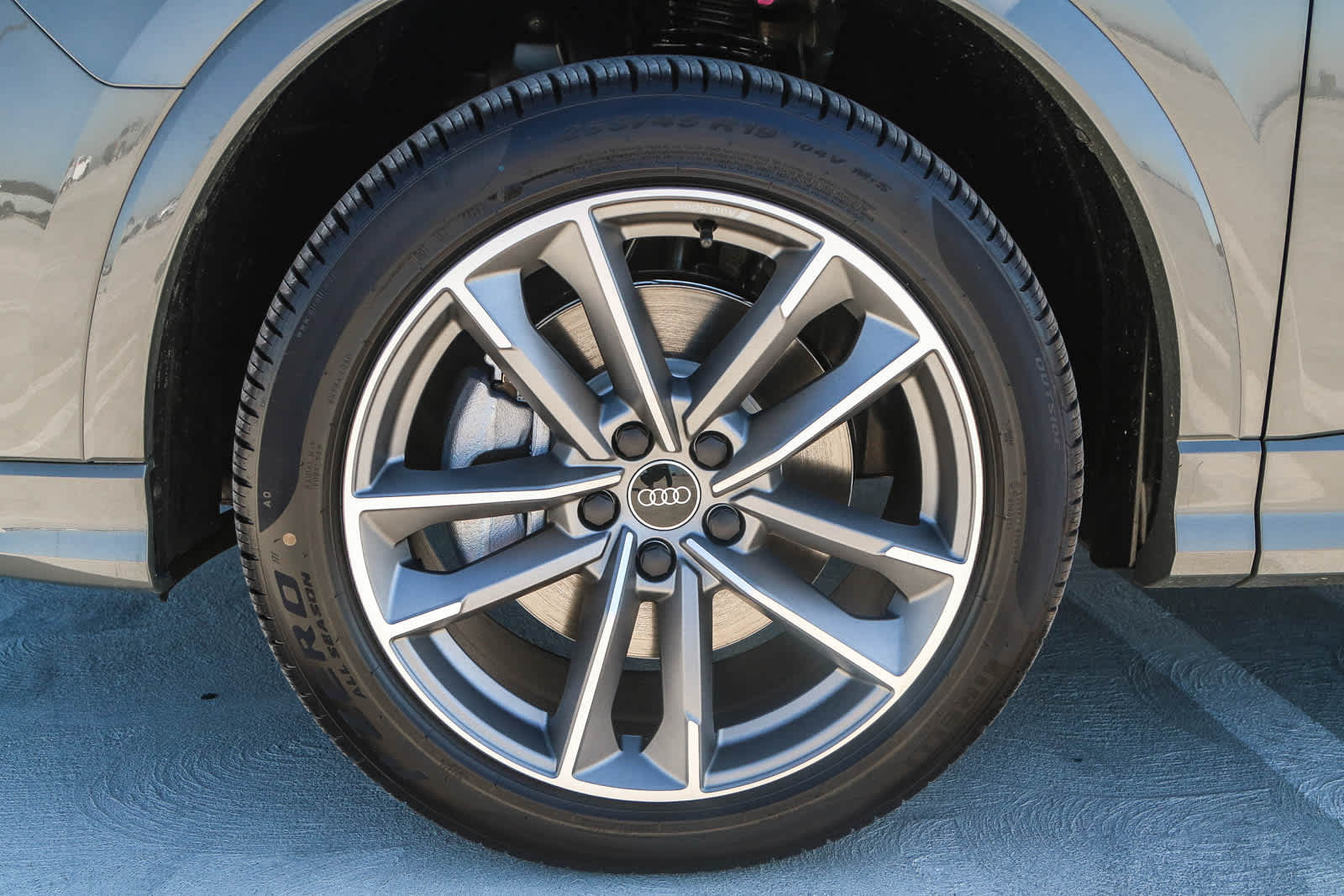 Thumbnail: 2025 Audi Q3 - 15