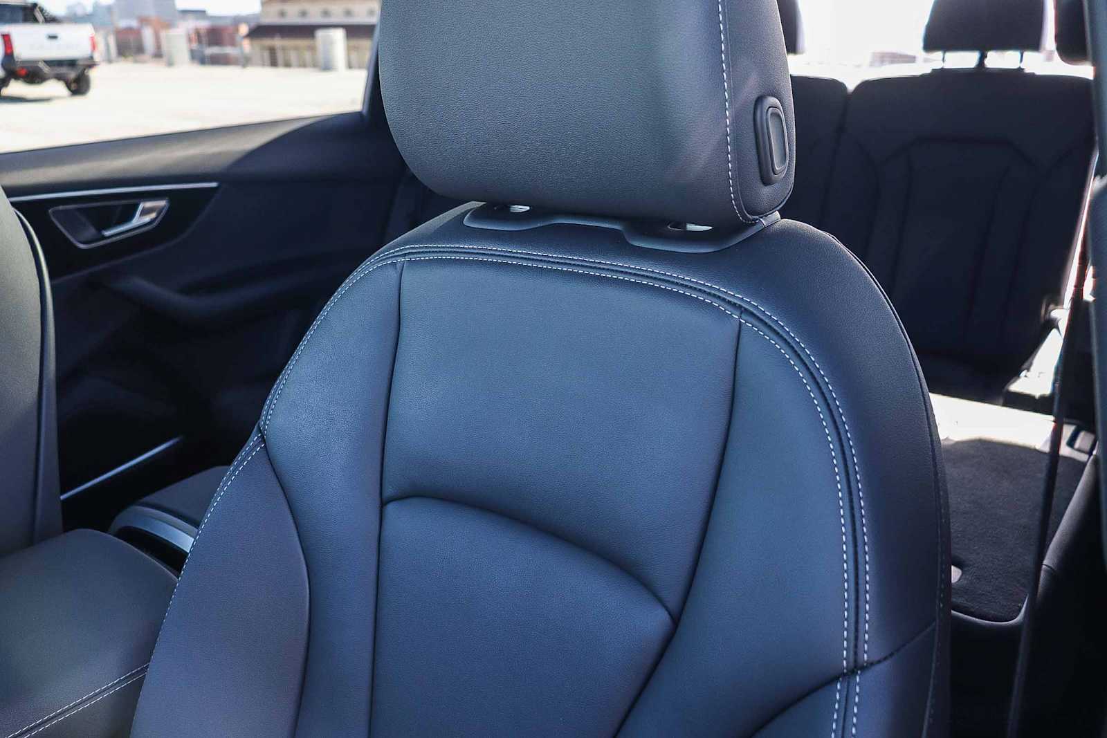 Thumbnail: 2025 Audi Q7 - 38