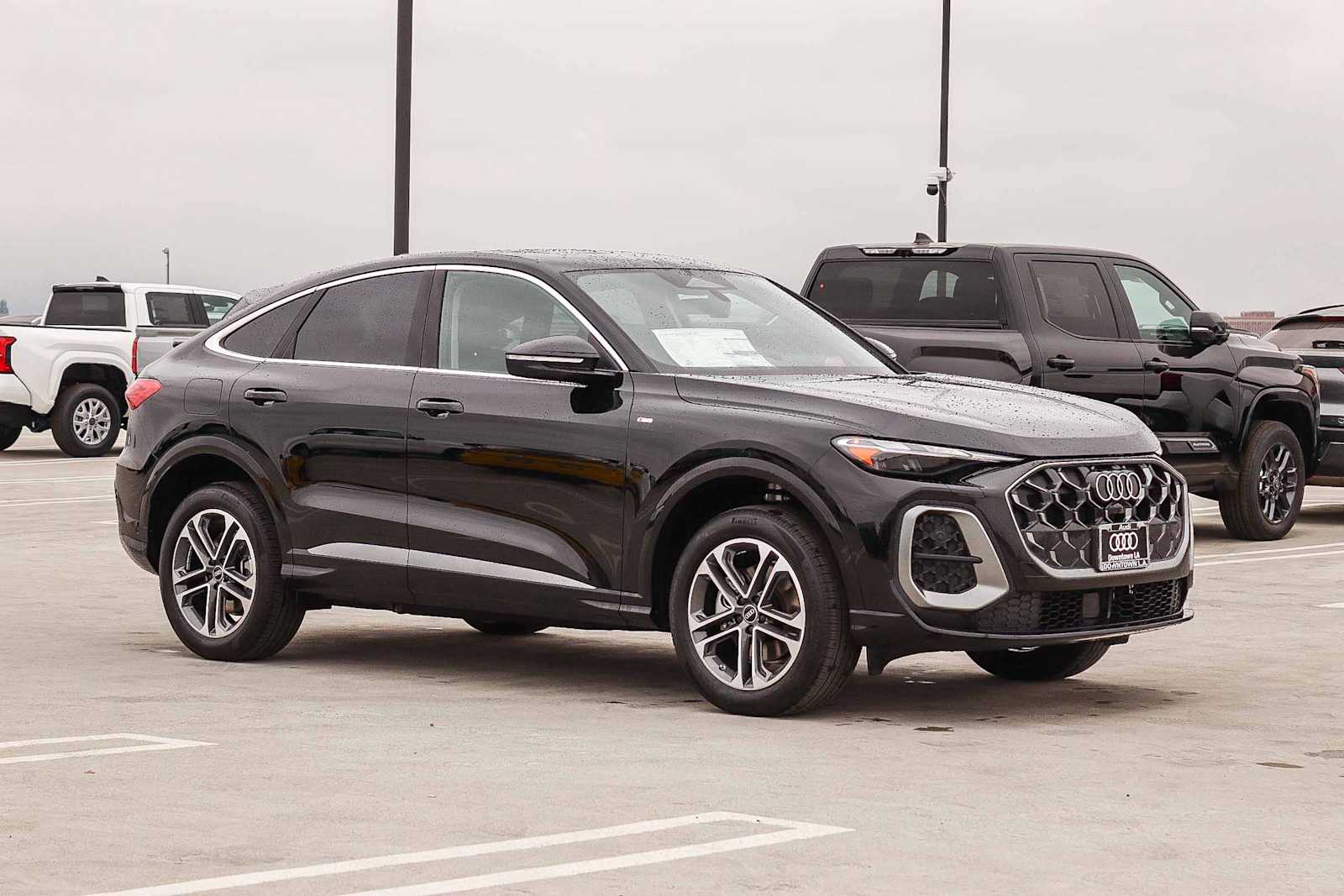 Thumbnail: 2026 Audi Q5 - 3