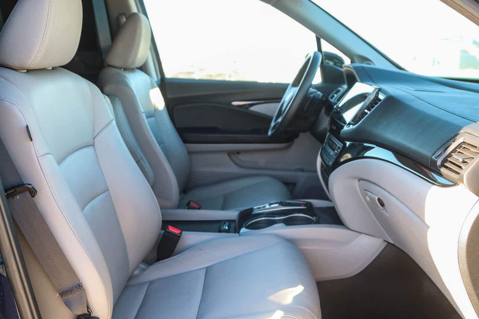 Thumbnail: 2022 Honda Pilot - 19