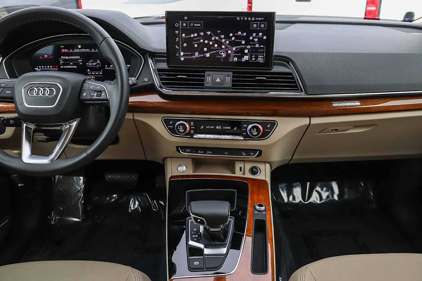 Thumbnail: 2022 Audi Q5 - 17