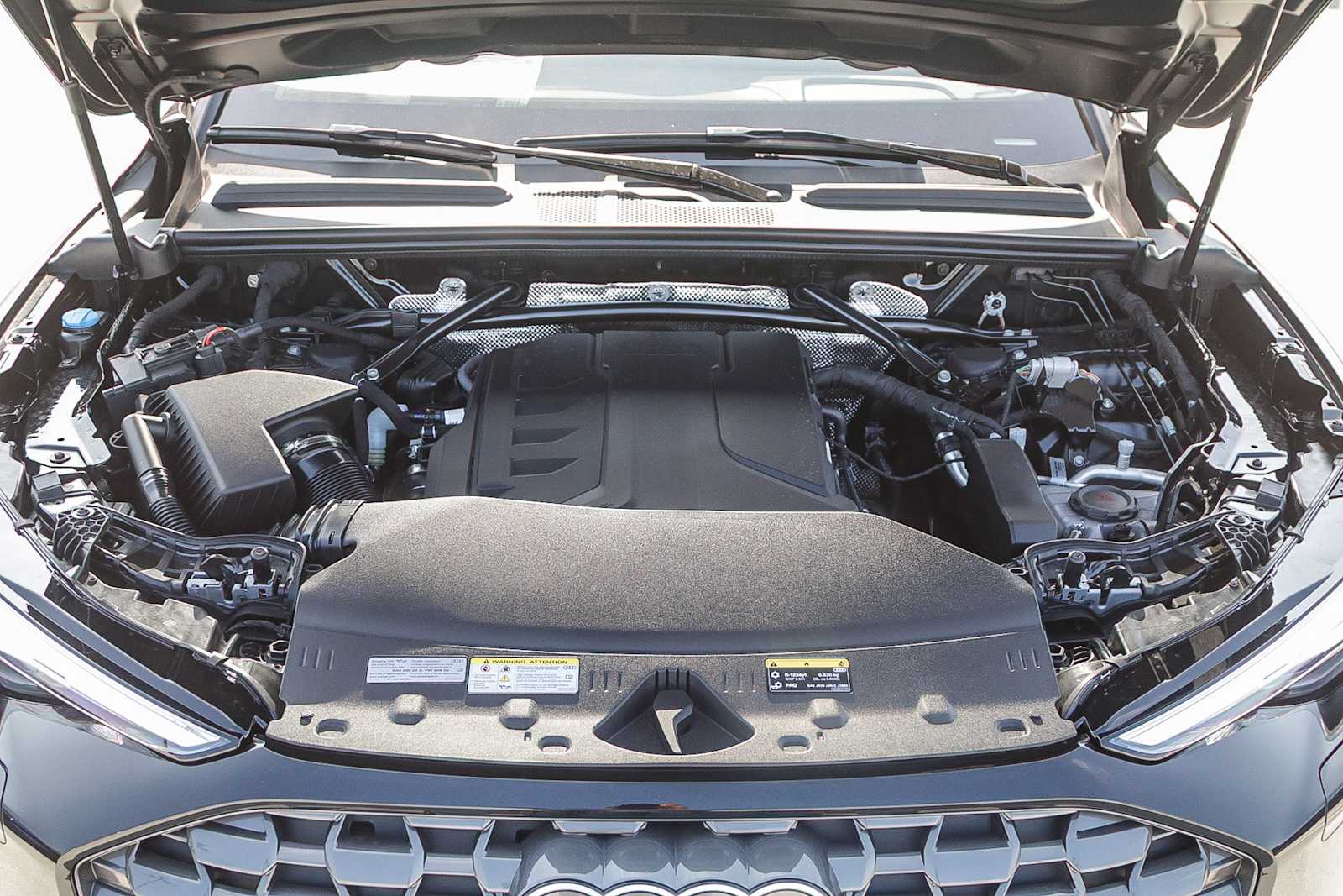 Thumbnail: 2025 Audi Q5 - 28