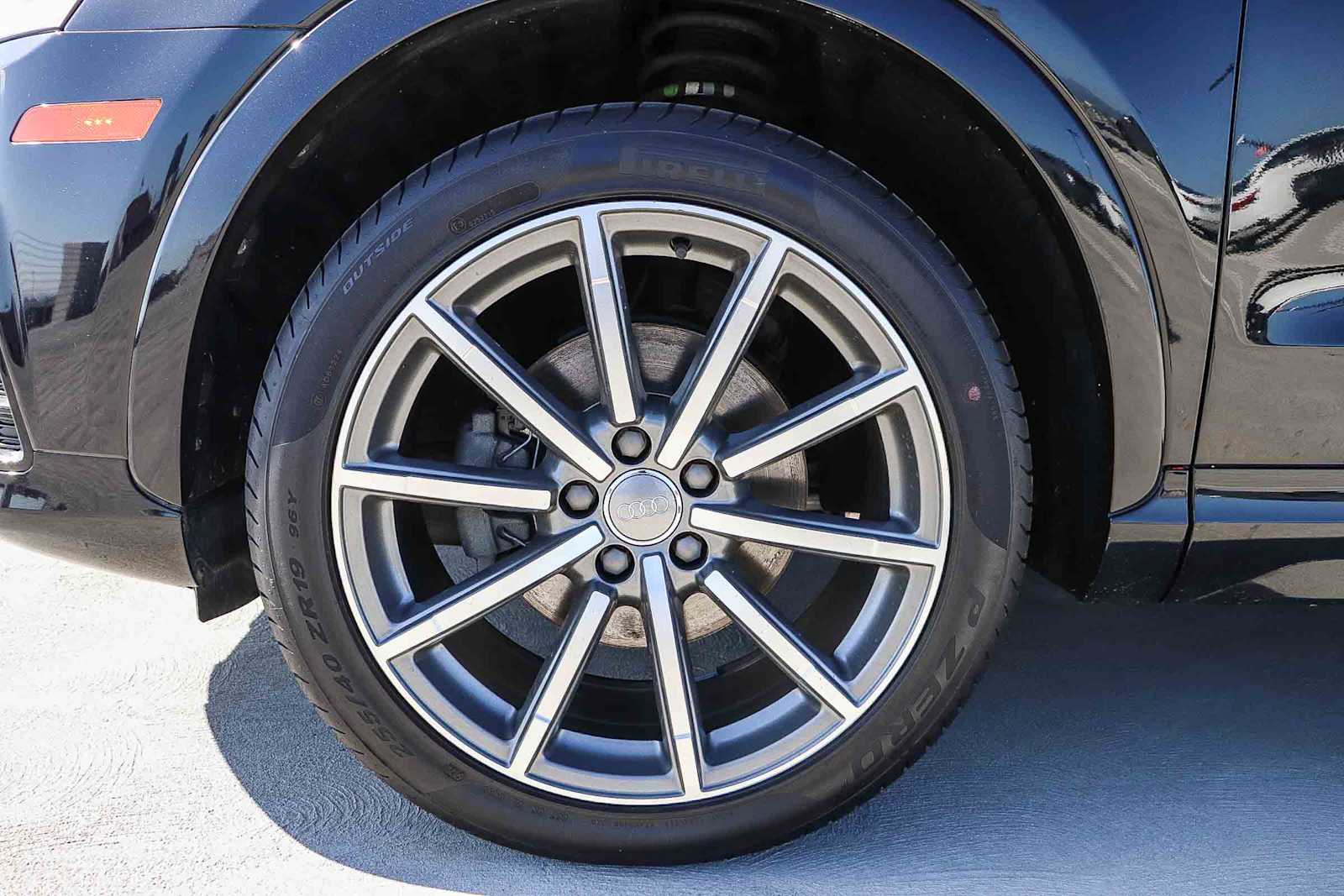 Thumbnail: 2018 Audi Q3 - 14