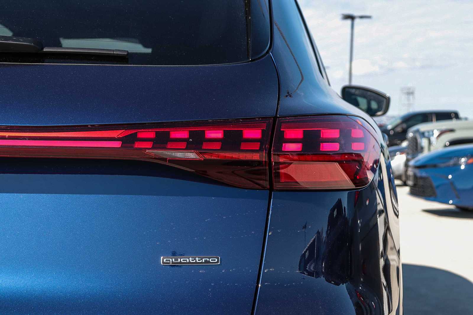 Thumbnail: 2025 Audi Q5 - 10