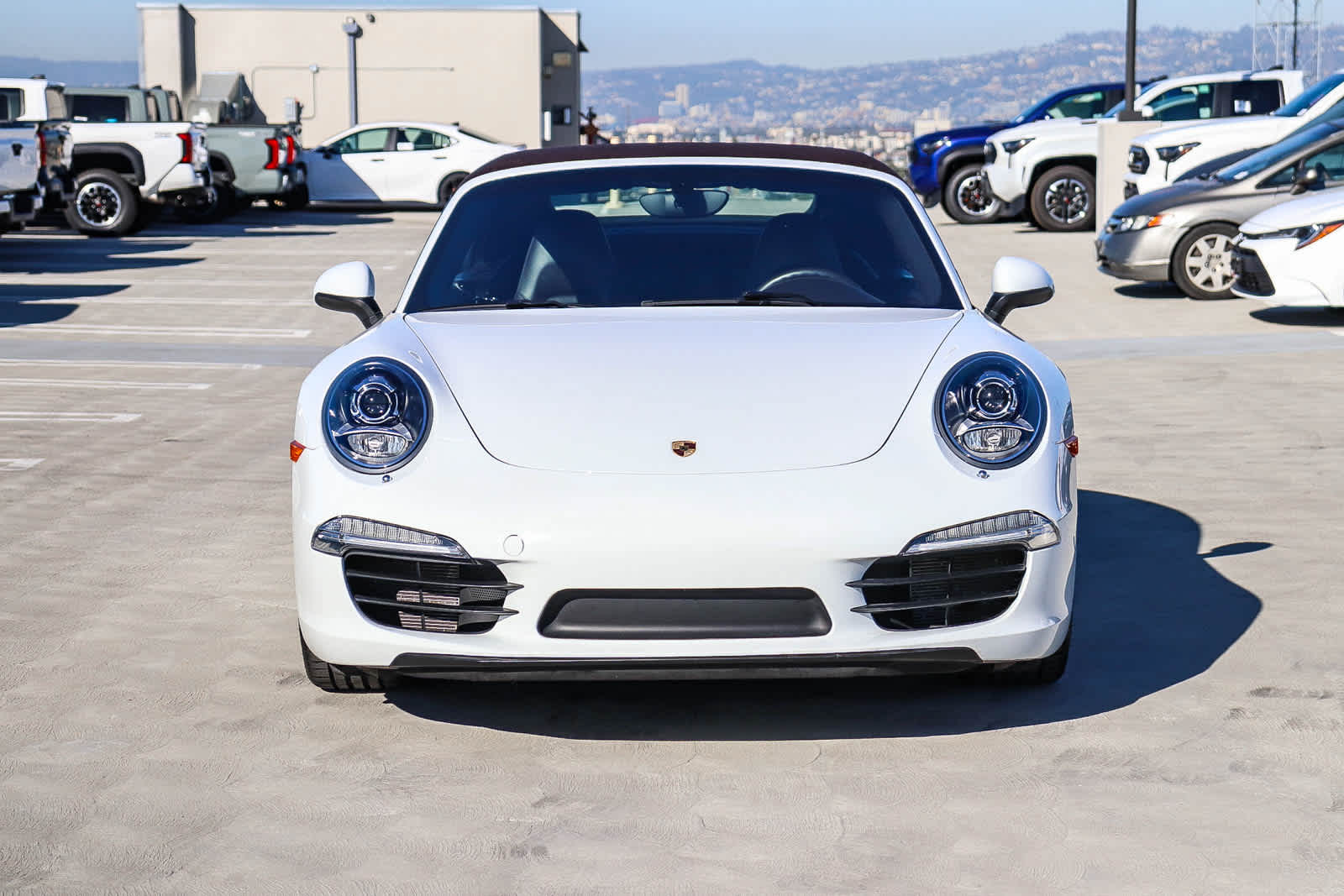 Thumbnail: 2014 Porsche 911 - 2