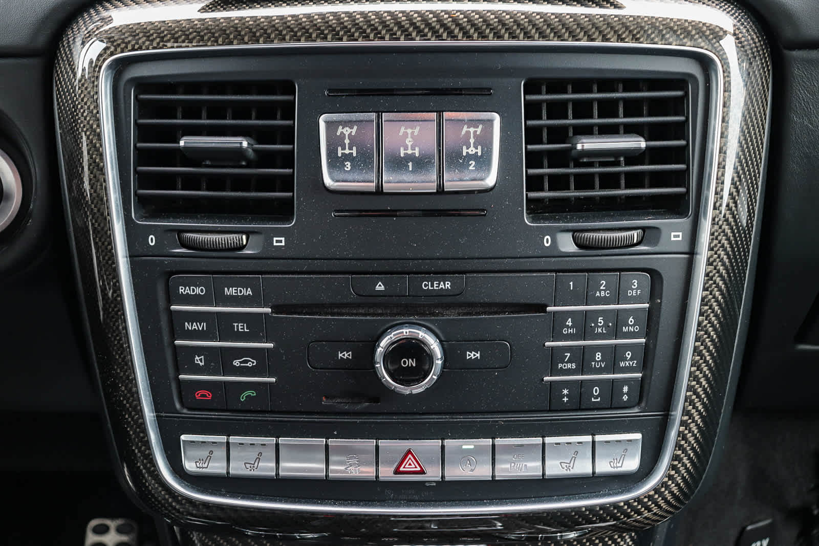 Thumbnail: 2017 Mercedes-Benz G-Class - 19