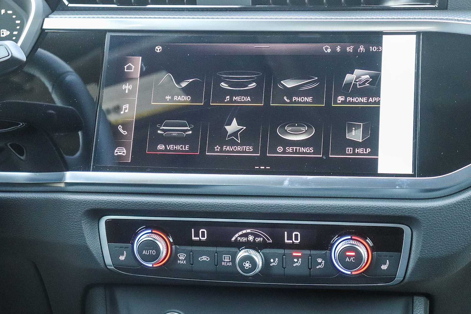 Thumbnail: 2025 Audi Q3 - 15