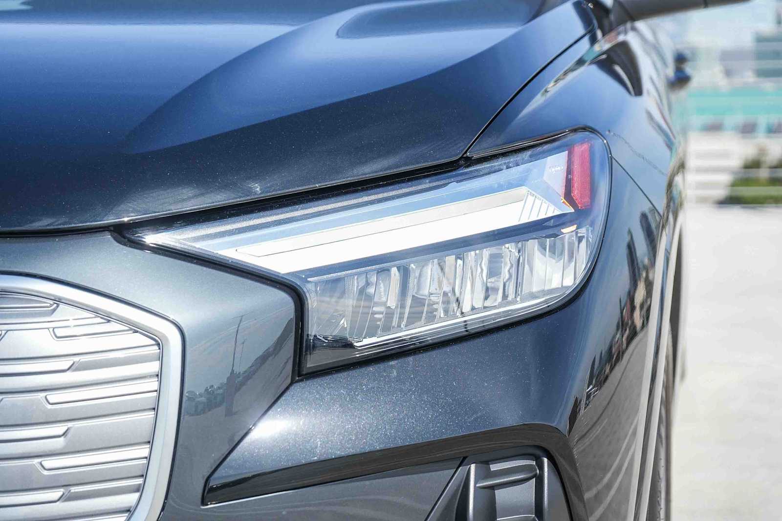 Thumbnail: 2023 Audi Q4 e-tron - 5