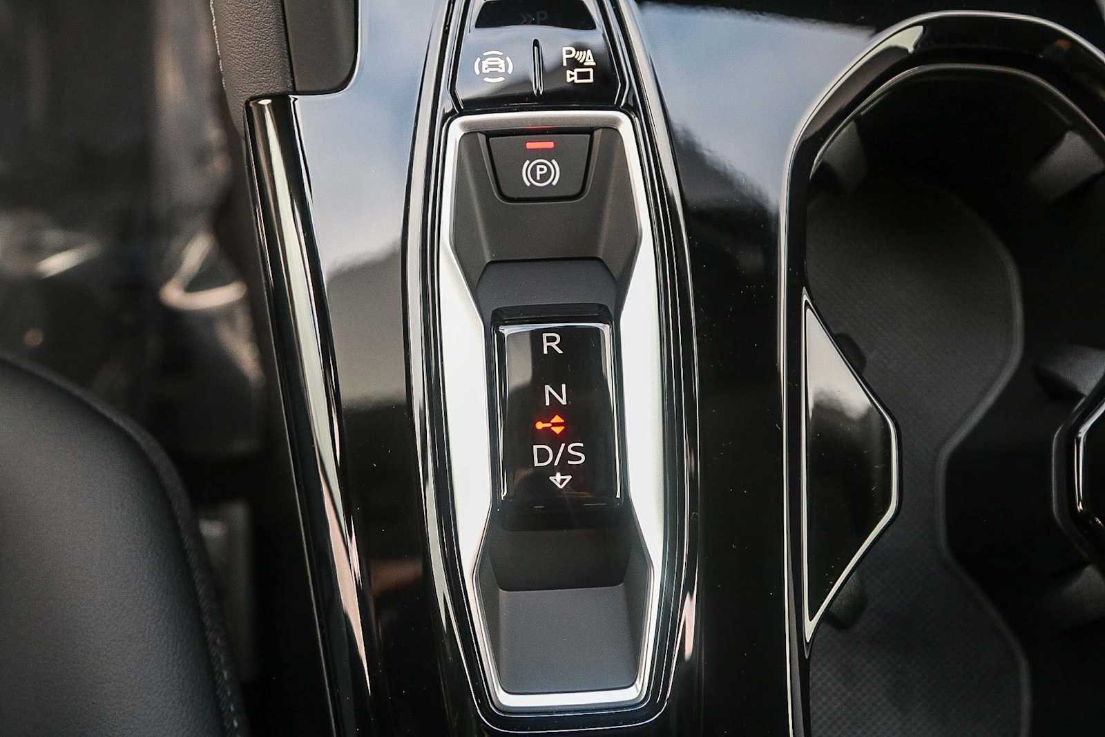 Thumbnail: 2025 Audi Q5 - 21