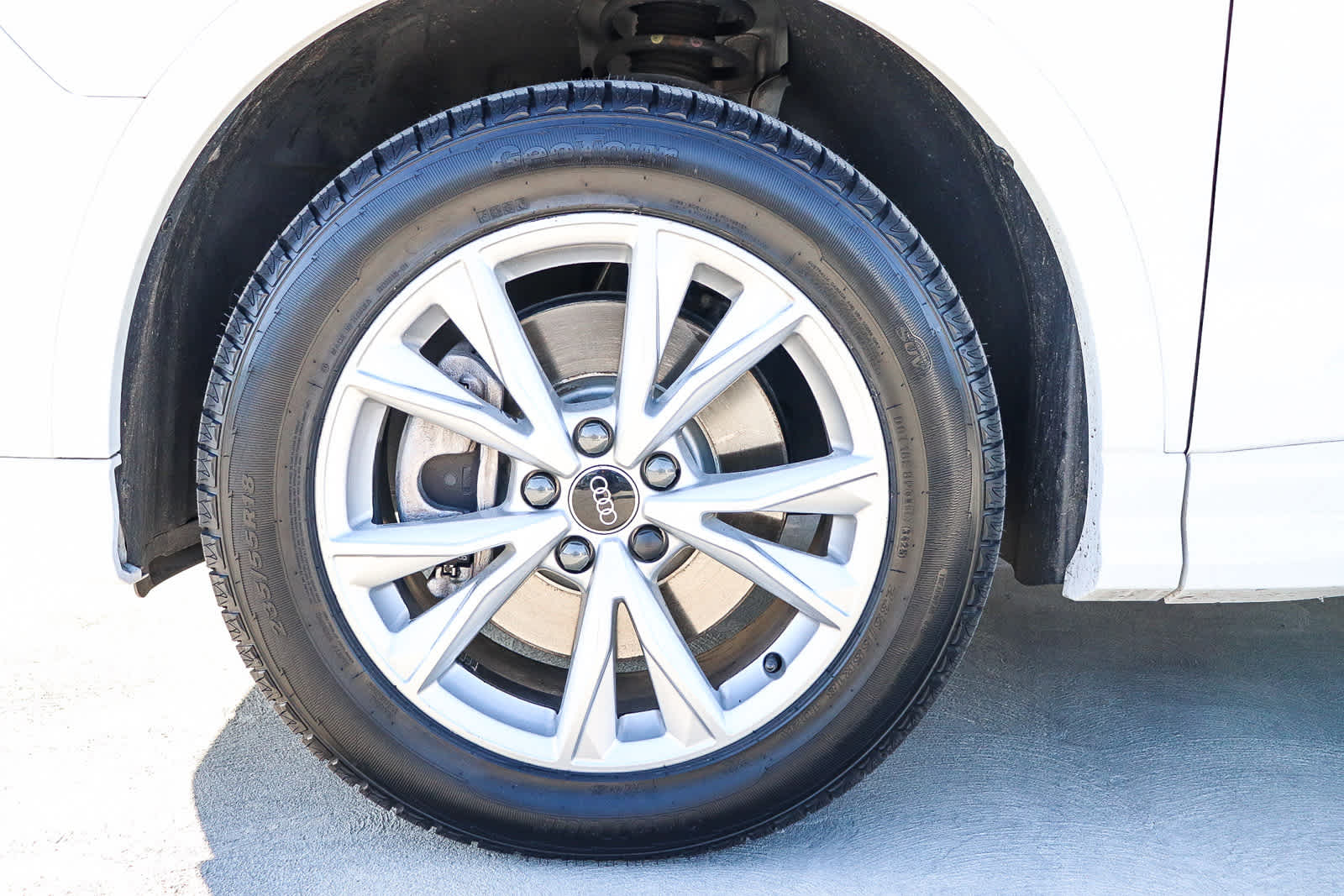 Thumbnail: 2022 Audi Q3 - 14