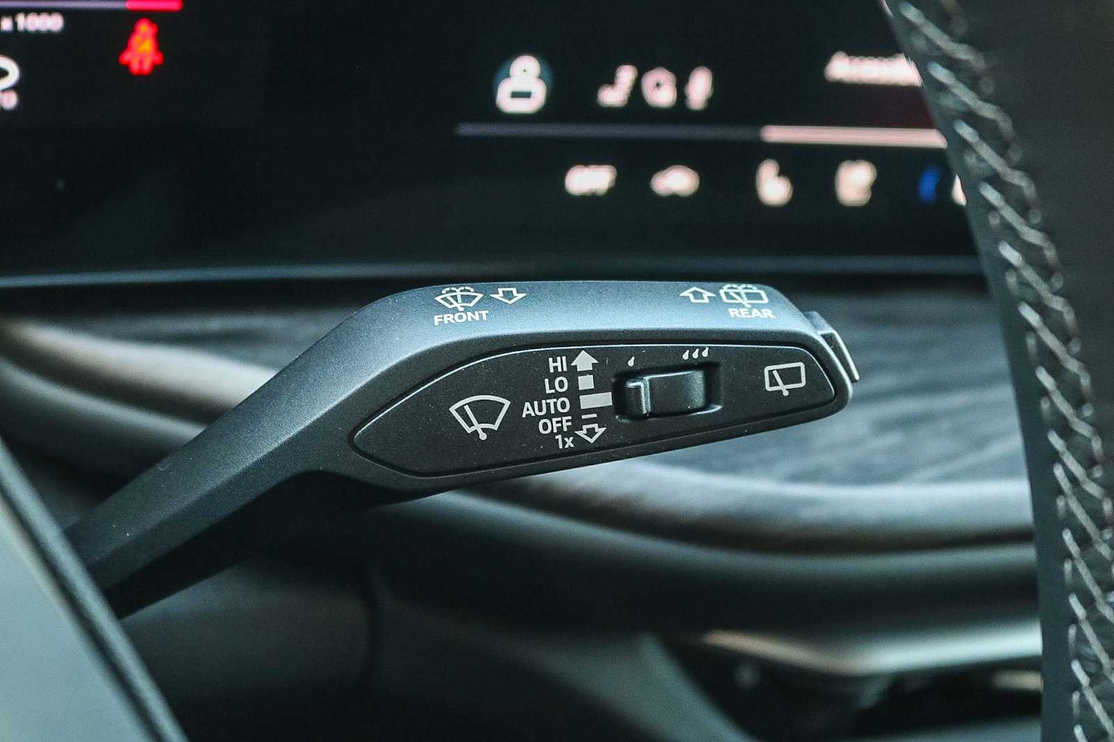 Thumbnail: 2025 Audi Q5 - 33