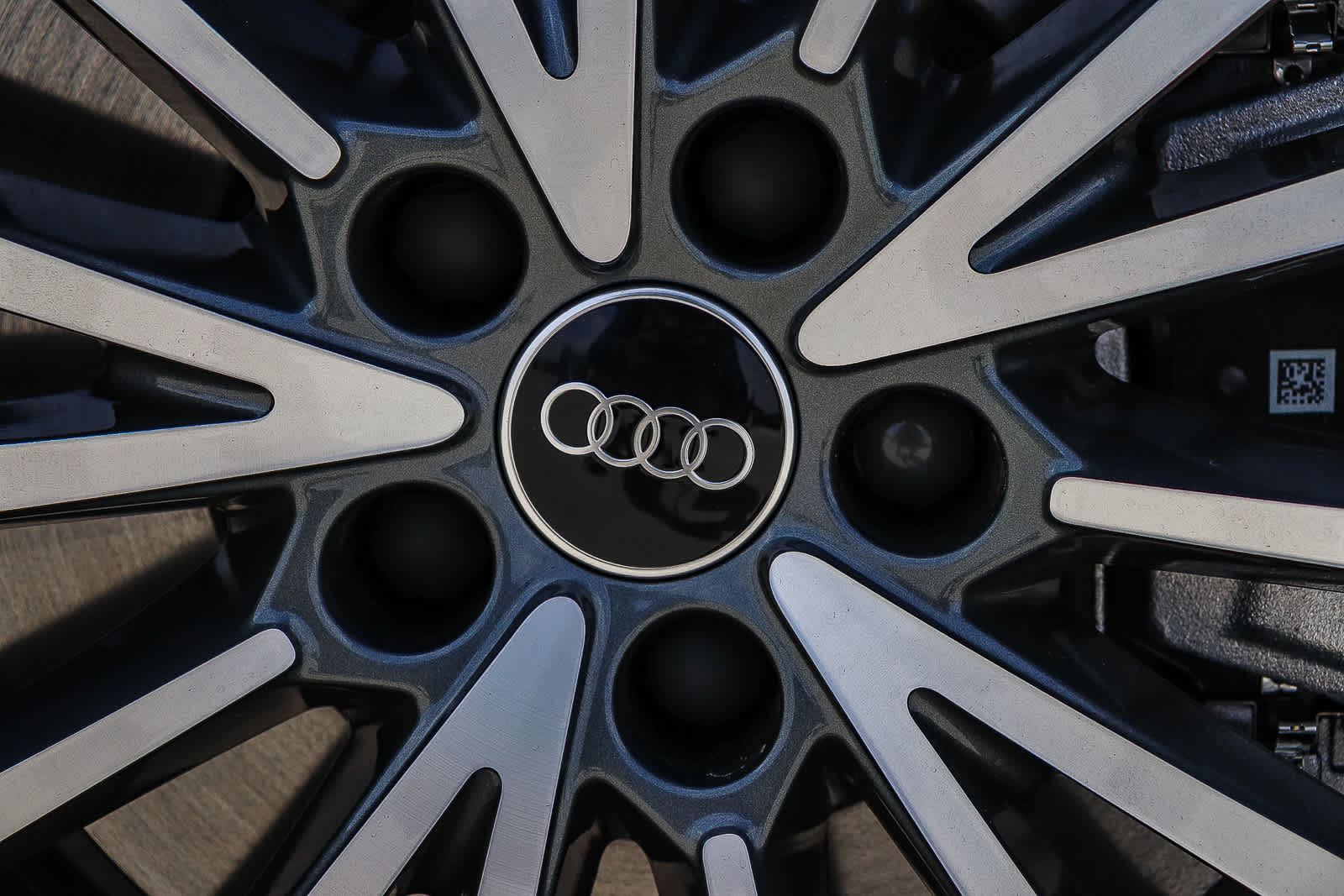 Thumbnail: 2026 Audi A6 - 15