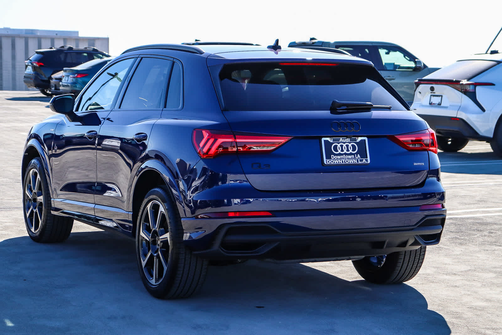 Thumbnail: 2025 Audi Q3 - 6