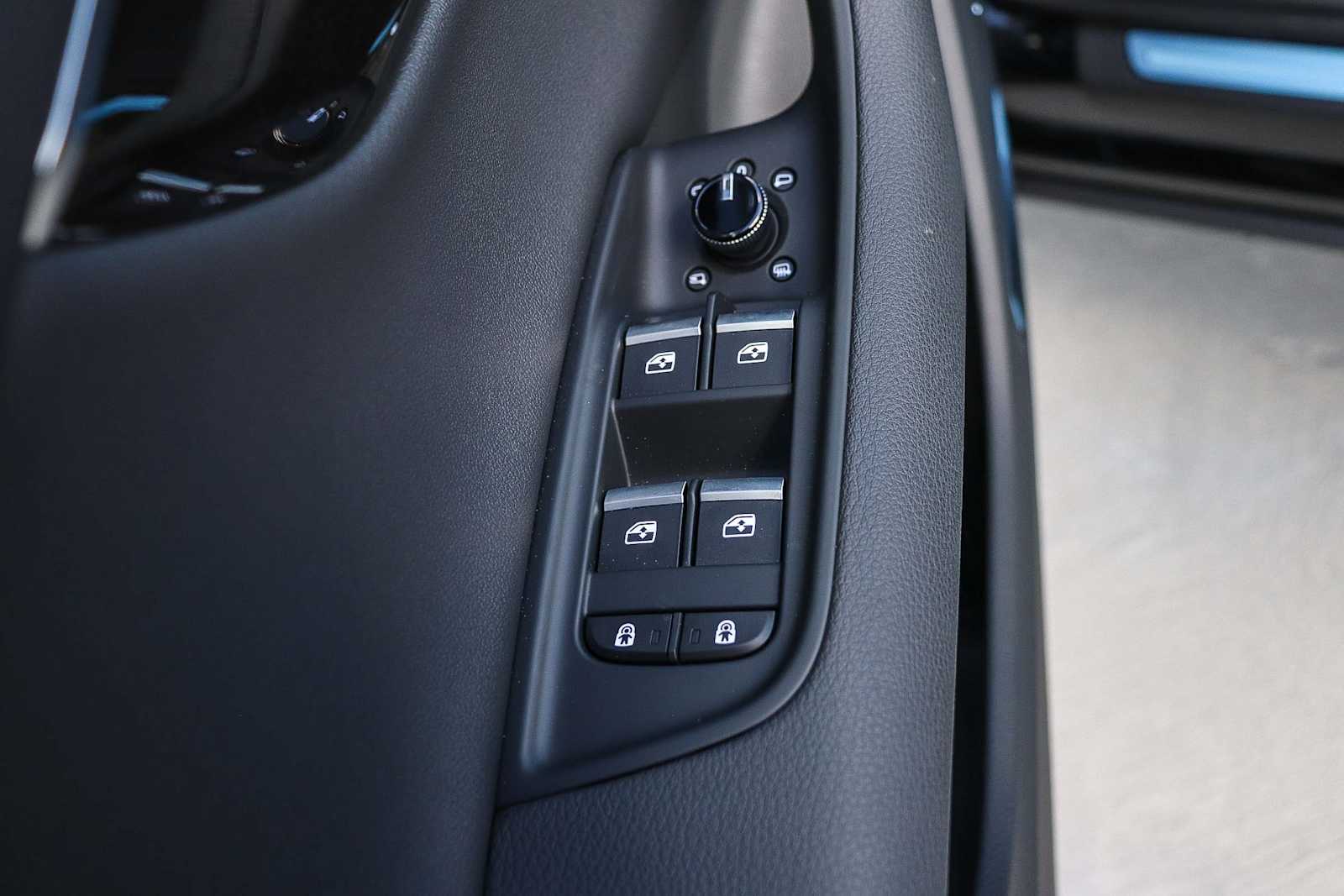 Thumbnail: 2026 Audi Q7 - 28