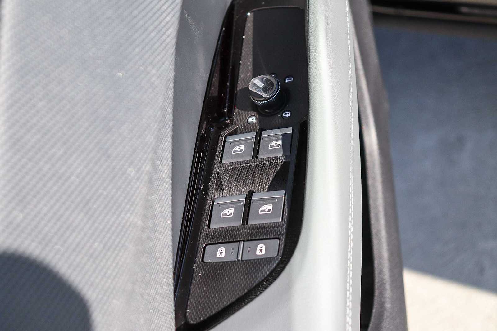 Thumbnail: 2026 Audi Q3 - 27