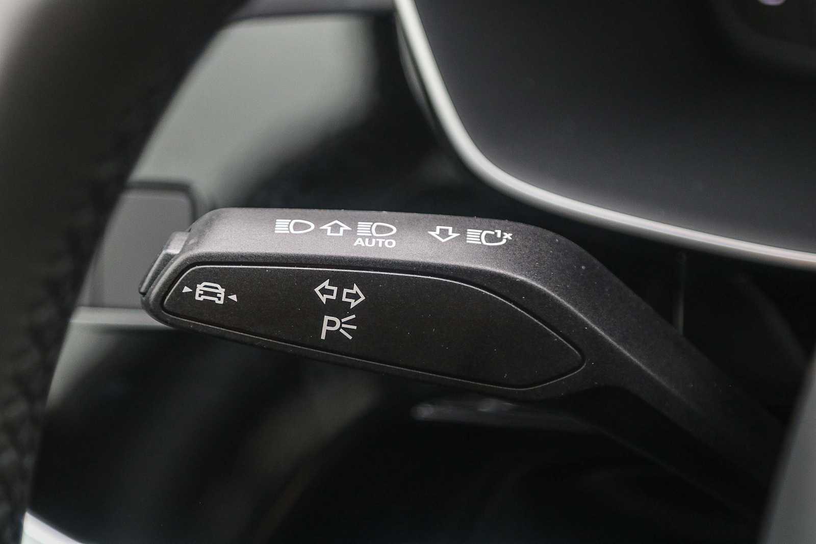 Thumbnail: 2025 Audi Q3 - 38