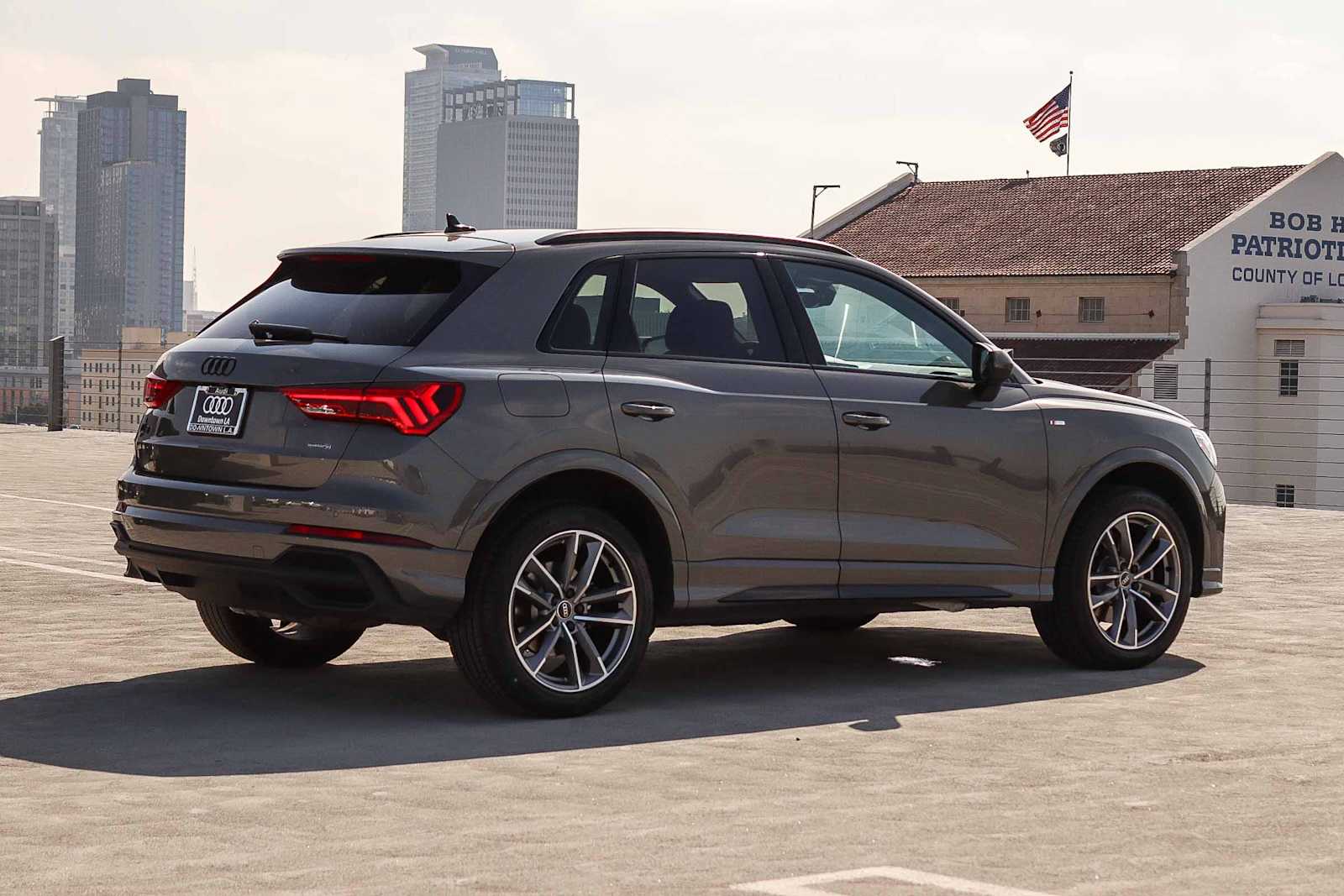 Thumbnail: 2023 Audi Q3 - 3