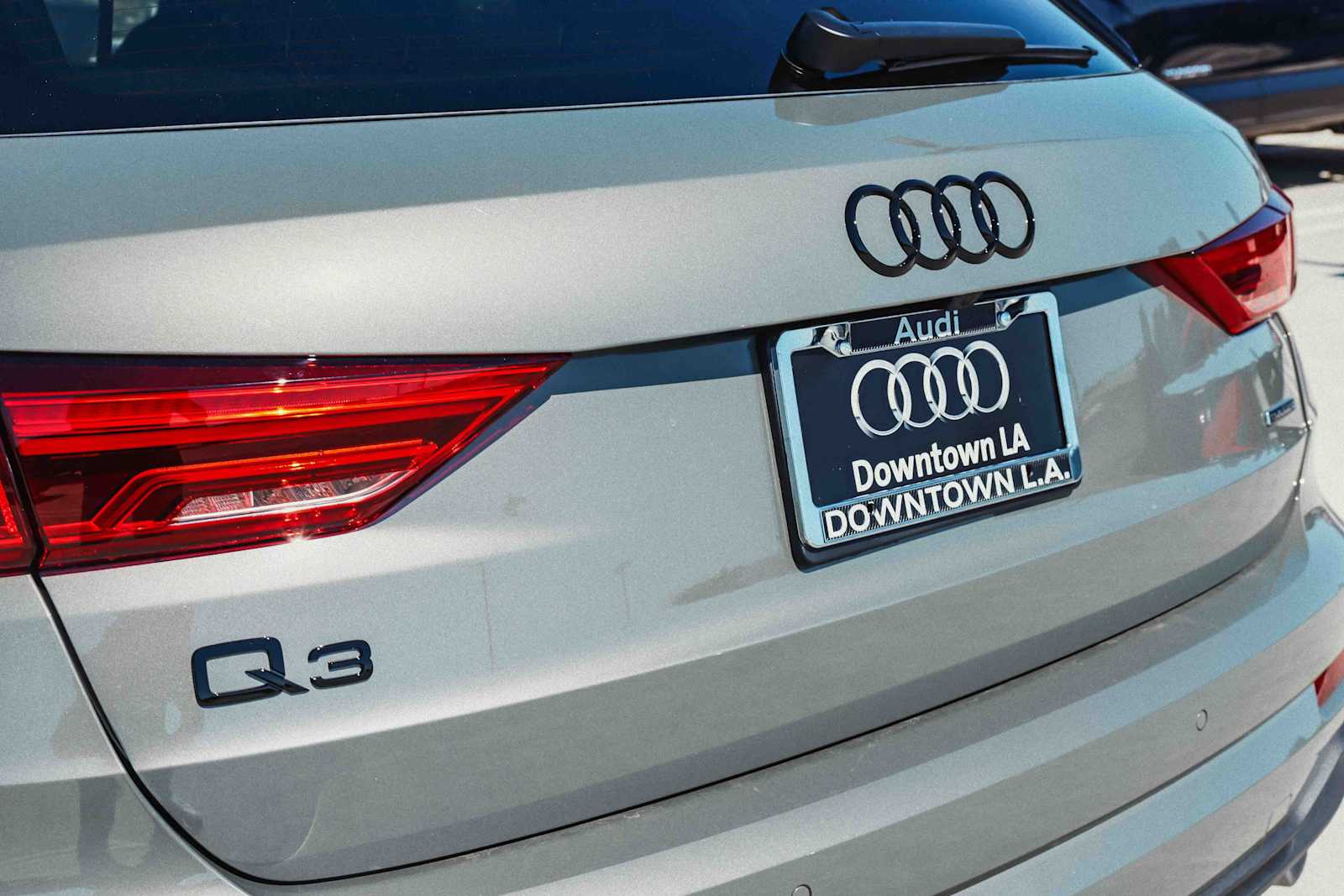 Thumbnail: 2025 Audi Q3 - 8