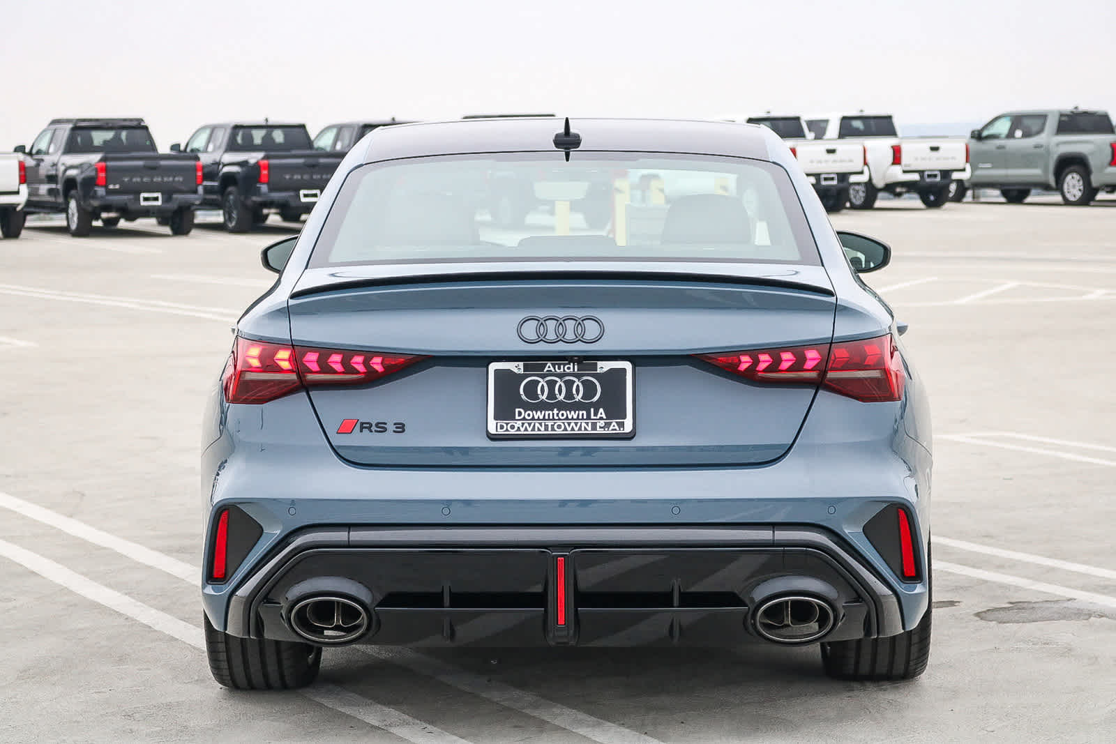 Thumbnail: 2025 Audi RS 3 - 8
