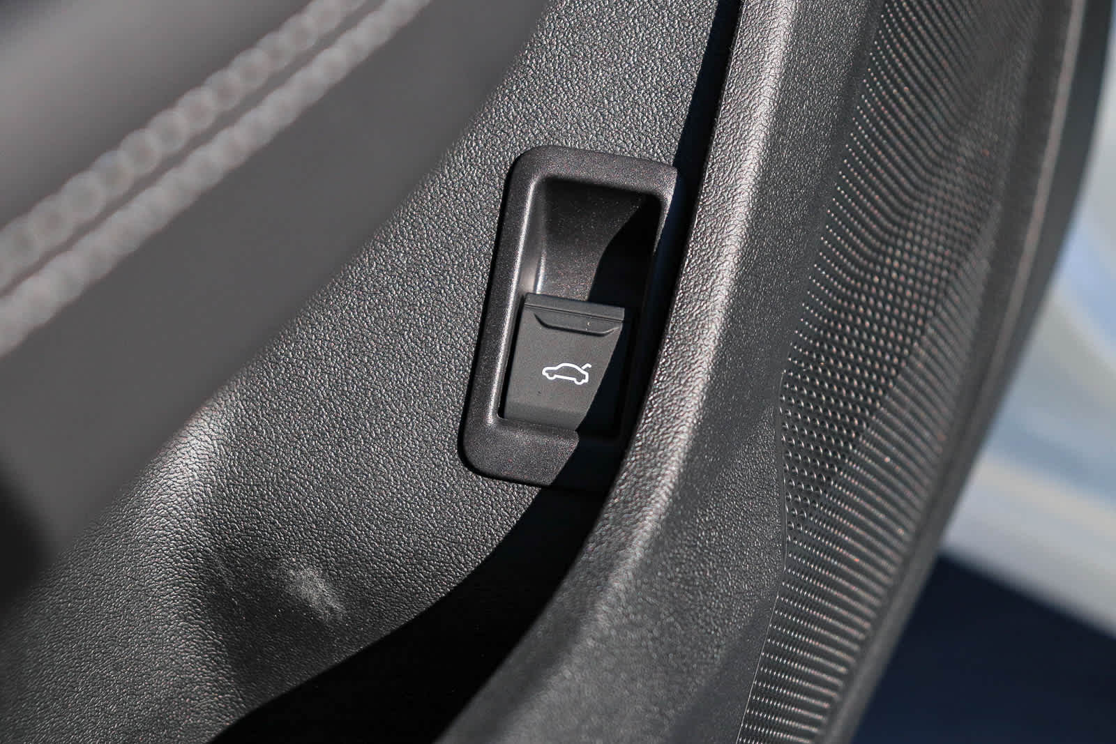 Thumbnail: 2025 Audi A5 - 27