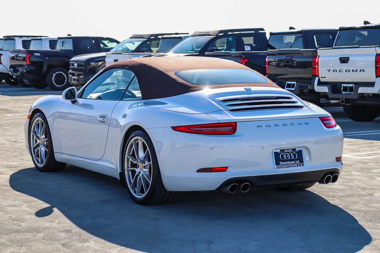 Thumbnail: 2014 Porsche 911 - 6