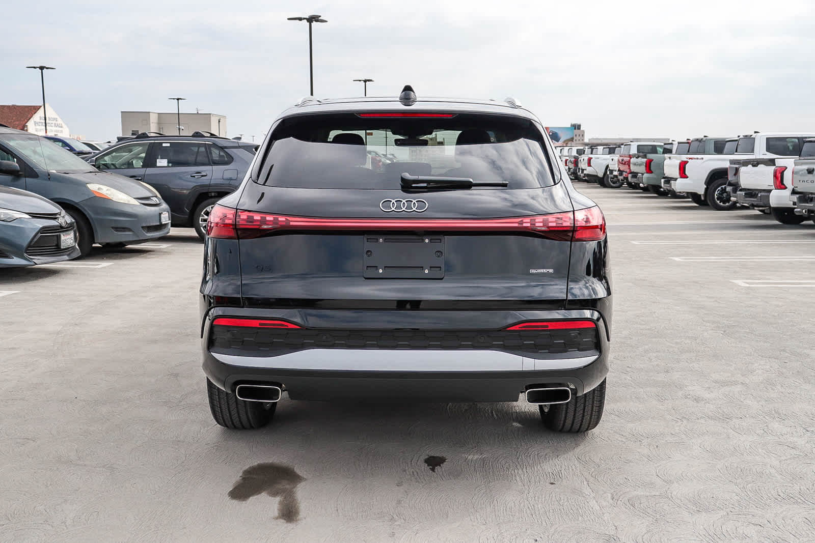 Thumbnail: 2025 Audi Q5 - 8