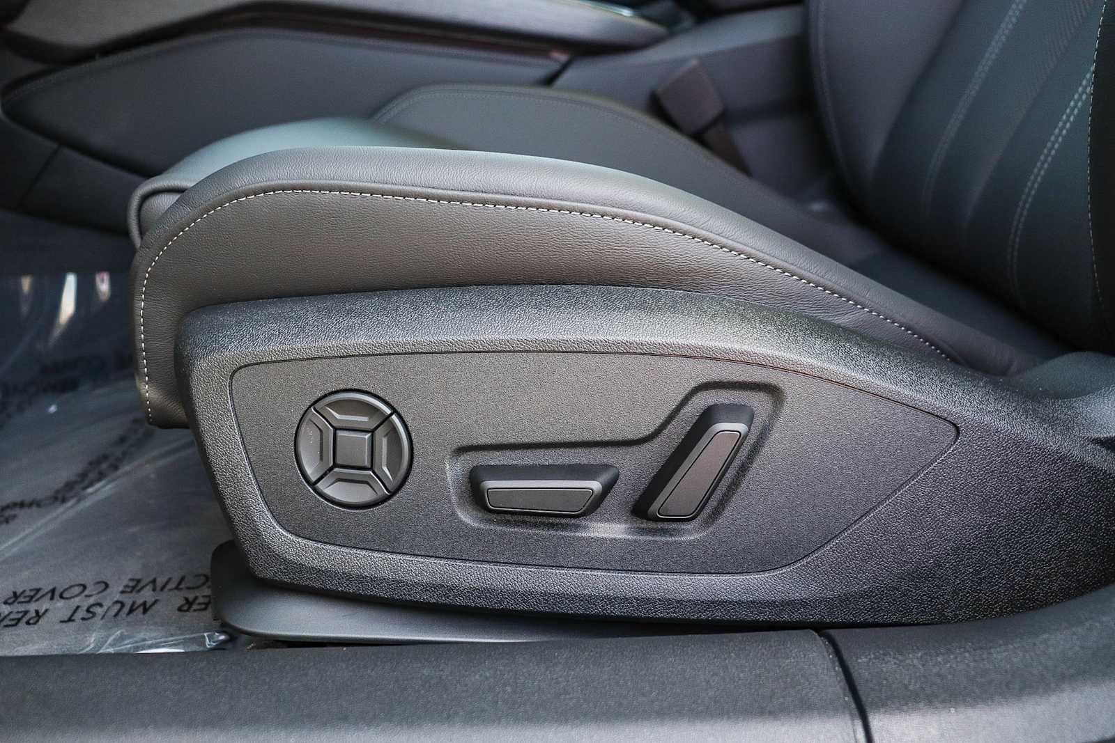 Thumbnail: 2026 Audi A6 - 25