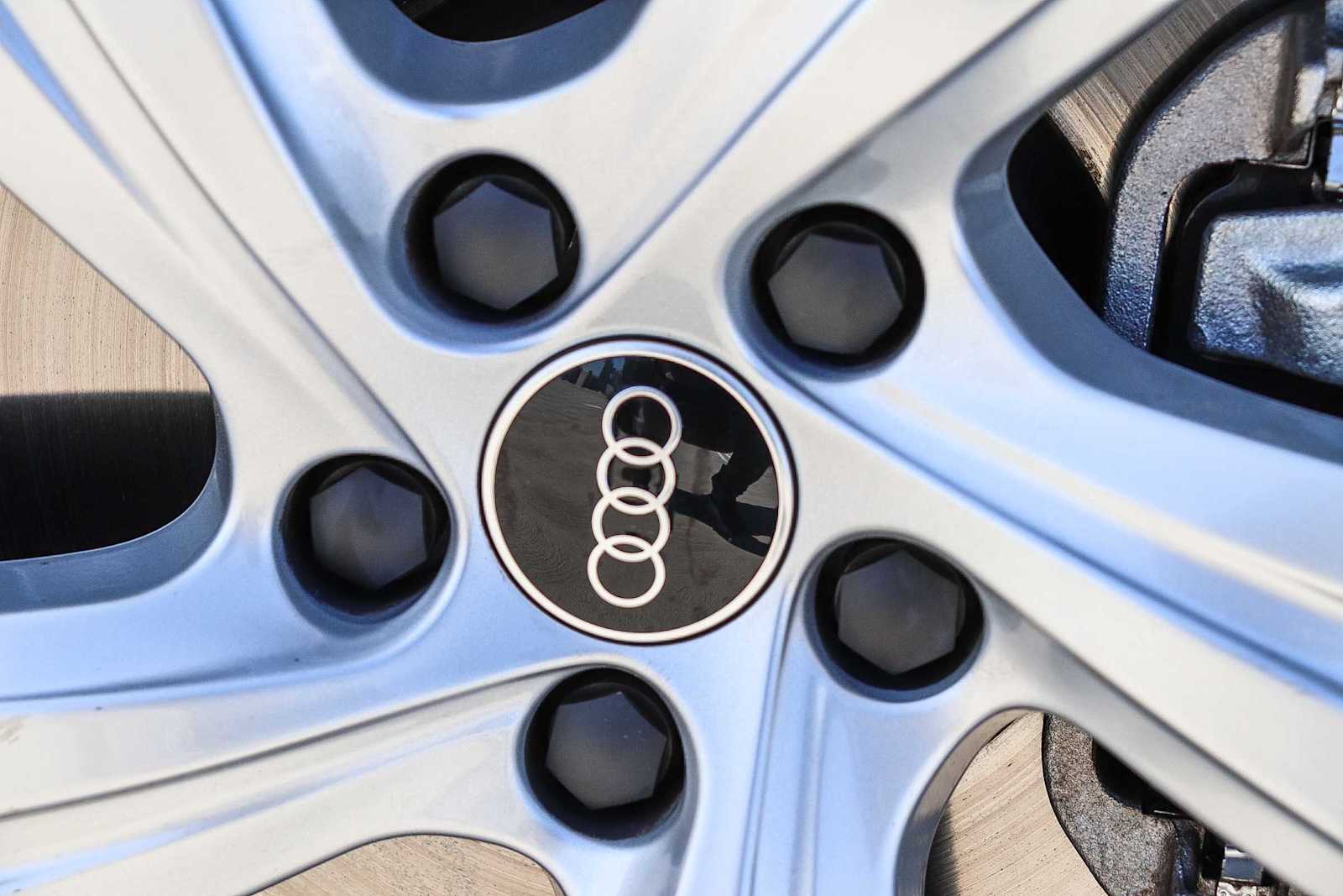 Thumbnail: 2025 Audi A5 - 15