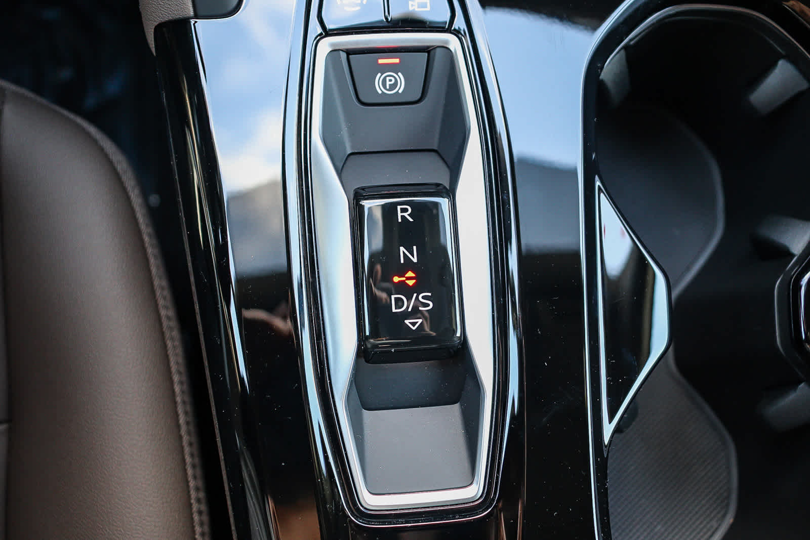 Thumbnail: 2025 Audi Q5 - 27