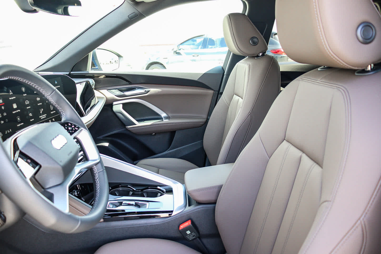 Thumbnail: 2025 Audi Q5 - 24